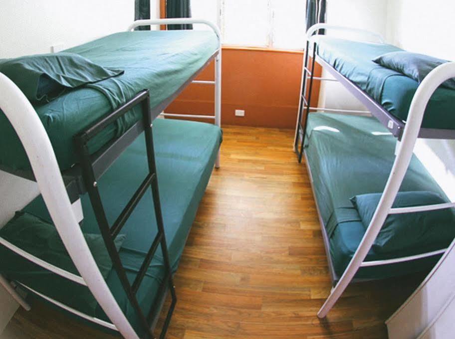 Chillis Backpackers Darwin Exterior foto