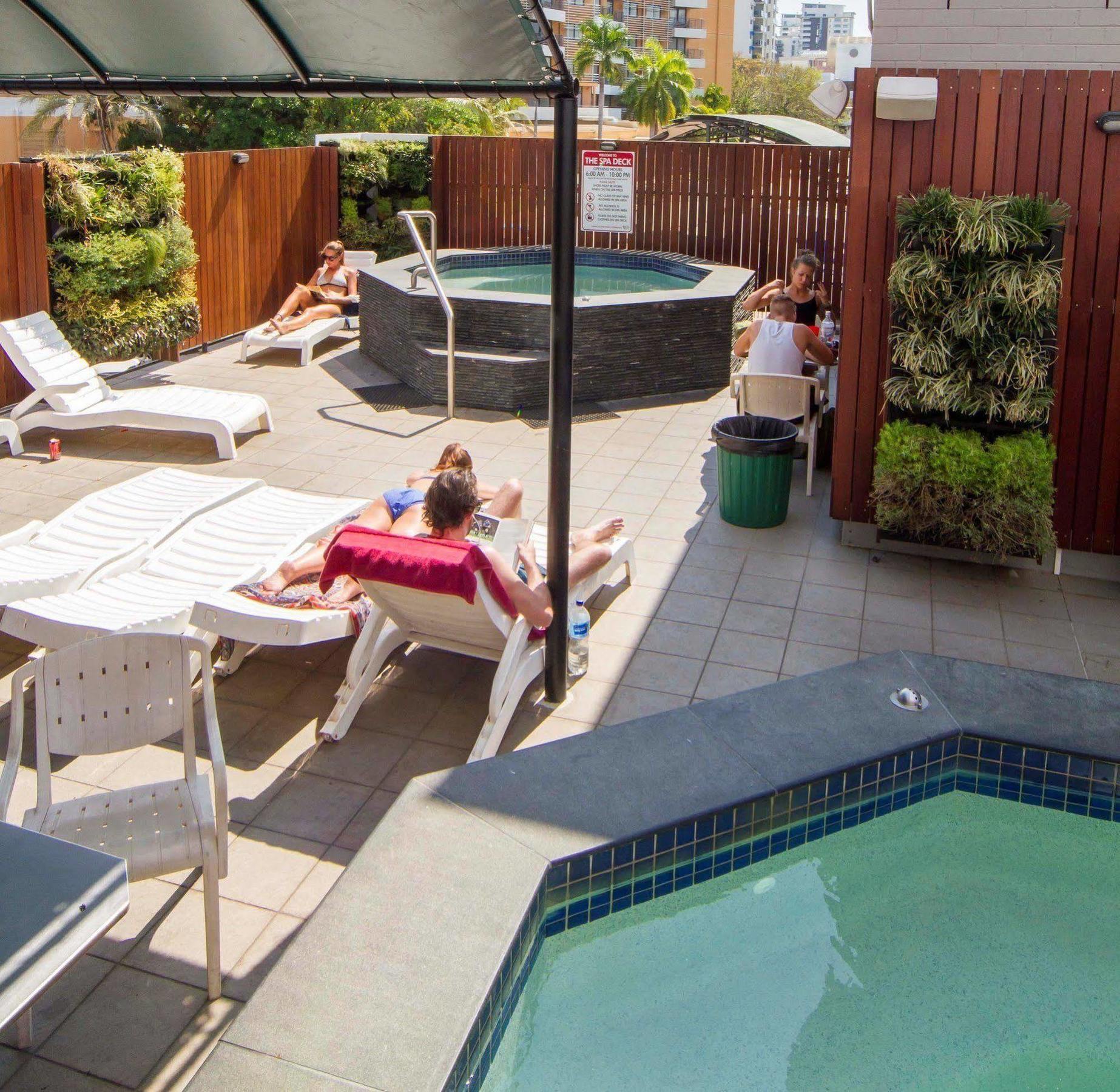 Chillis Backpackers Darwin Exterior foto